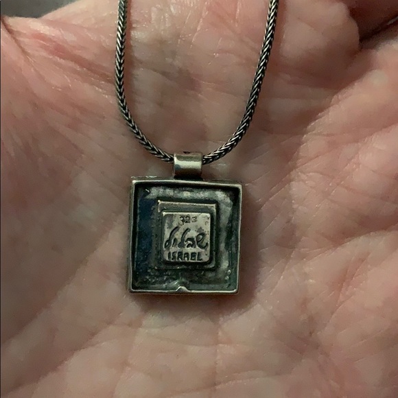 Necklace with pendant - Picture 2 of 2